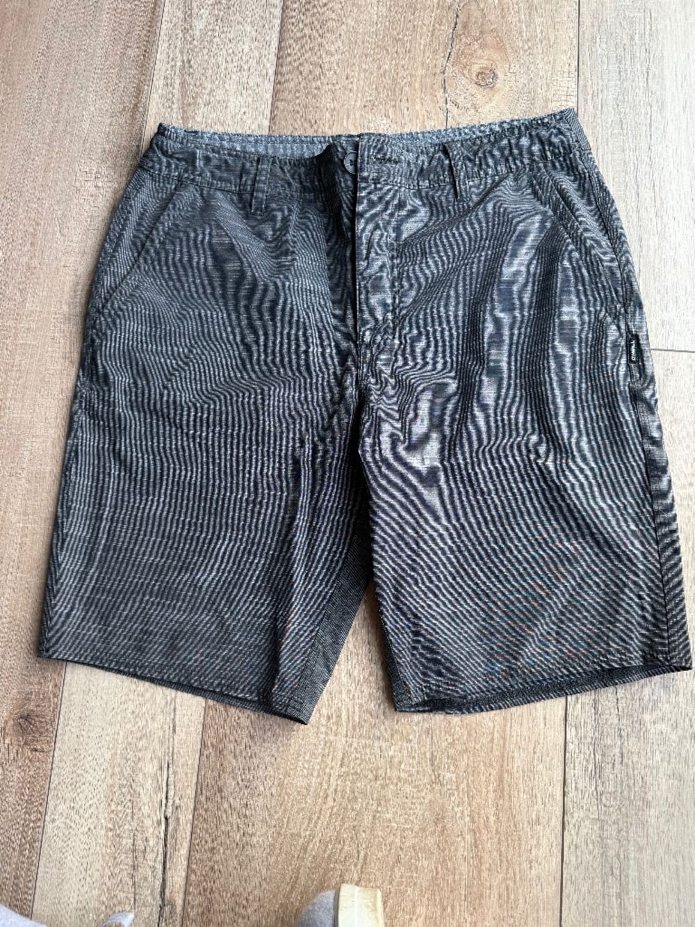 Reserve Heather 21" Hybrid Shorts
